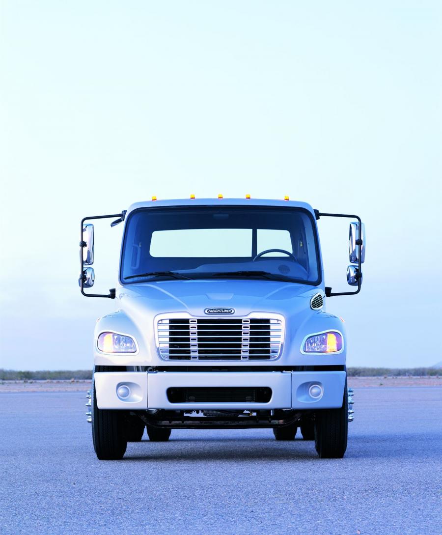  Freightliner Business Class M2 106 2002 года  (фото 2 из 22)